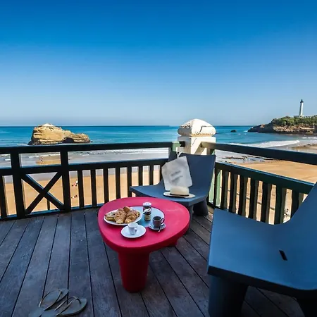 Sleeps 6 Pool Wifi * 比亚里茨