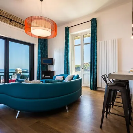 Sleeps 6 Pool Wifi 别墅 比亚里茨